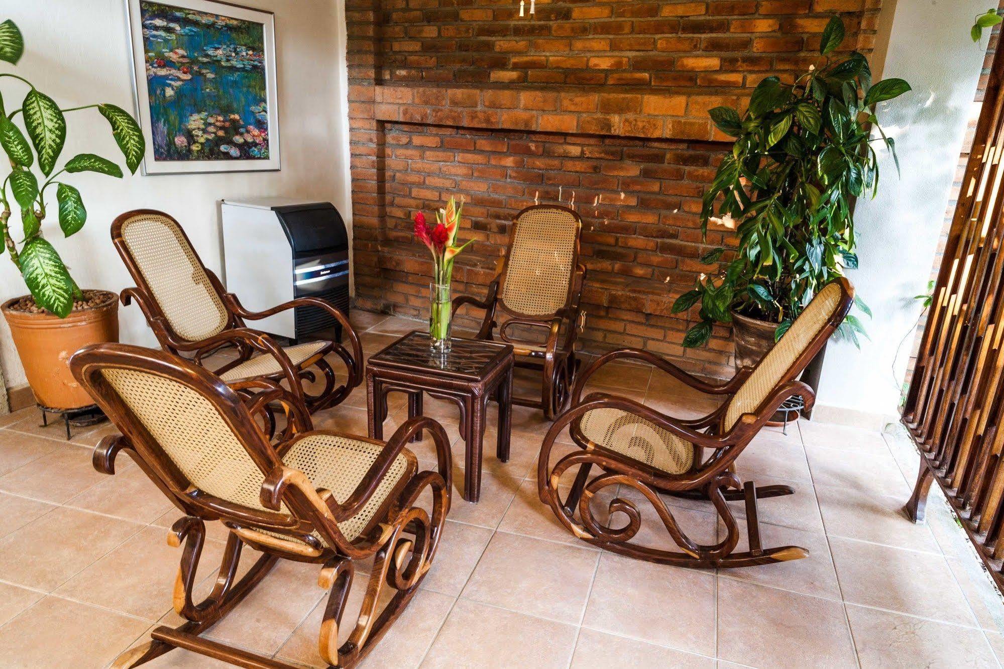 Hotel El Almendro Managua Exterior foto